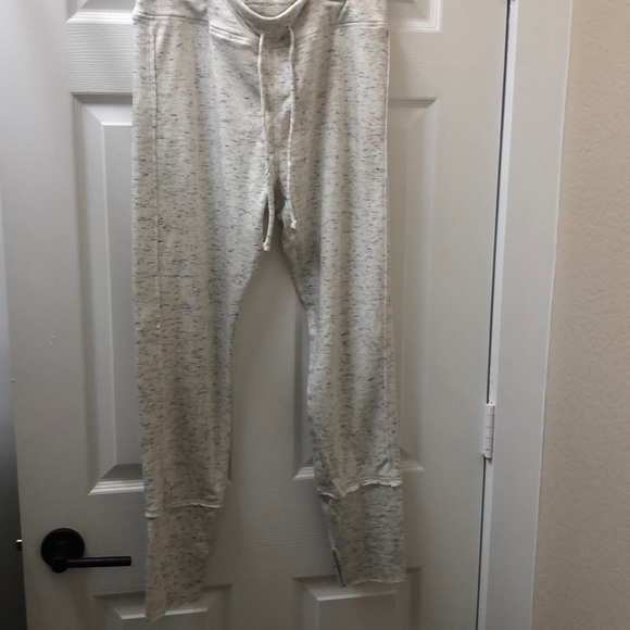 NWOT Hi-Waist Lounge Leggings - Picture 2 of 11